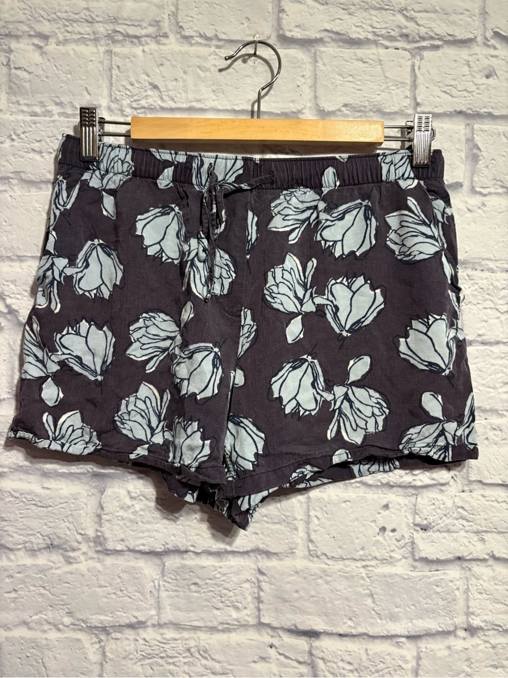 GAP Navy Shorts with Light Blue Floral Print Small